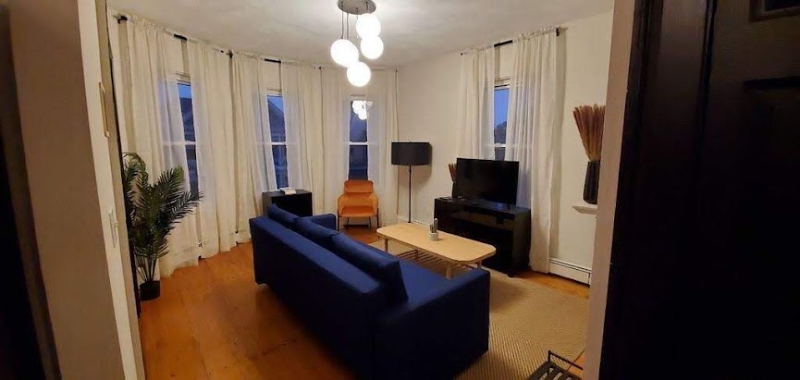 101 Calumet St #3 - Photo 2 of 11