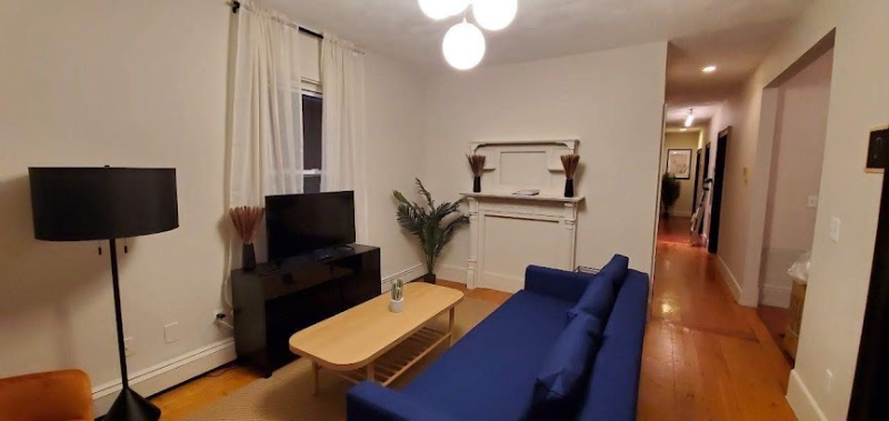 101 Calumet St #3 - Photo 3 of 11