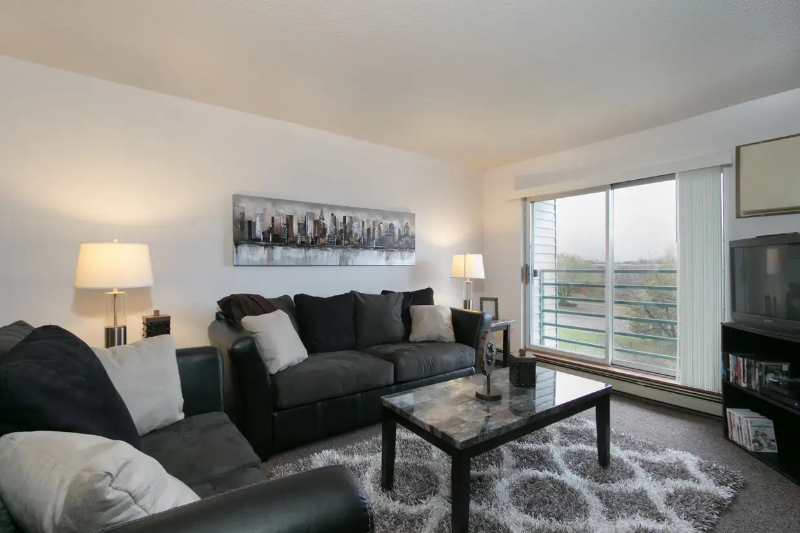 505 12th St S #305 - Photo 2 of 14