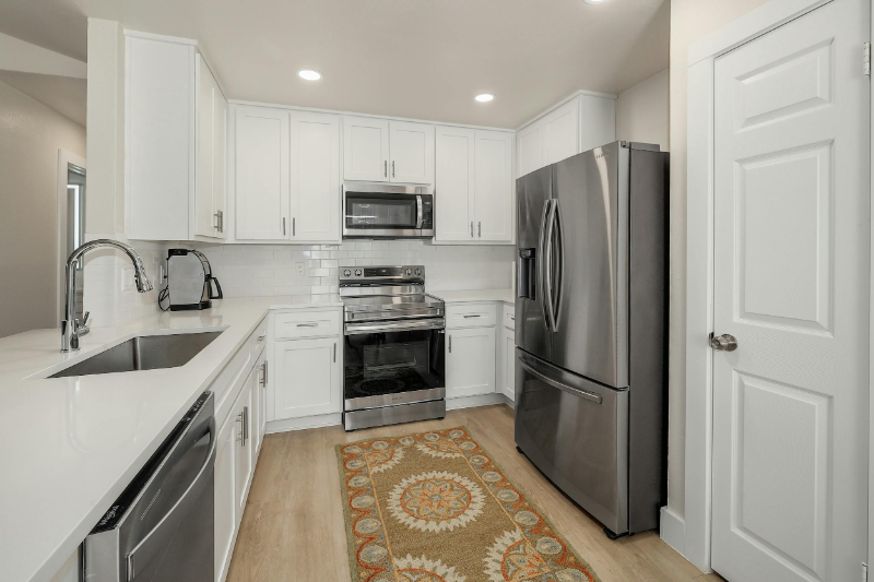 12313 Limerick Ave - Photo 6 of 20