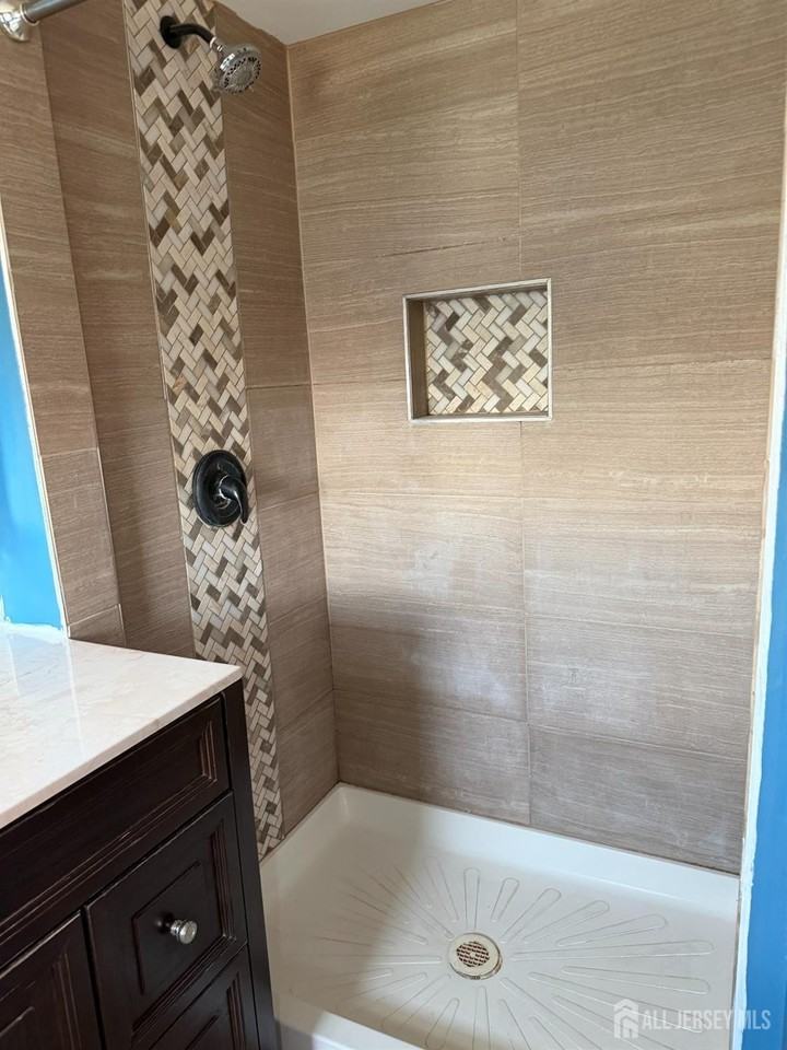 2538 Spruce St - Photo 7 of 29