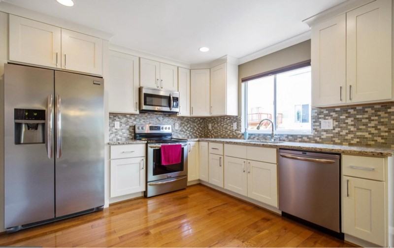 2333 Massanutten Dr - Photo 5 of 25