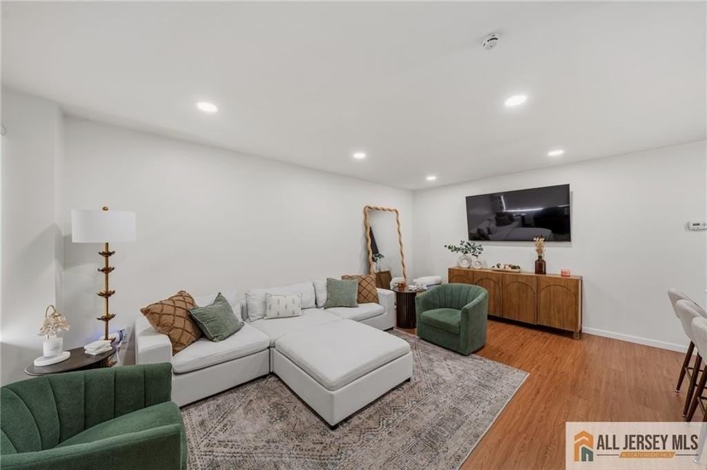 Nicholas Ct - Photo 2 of 12