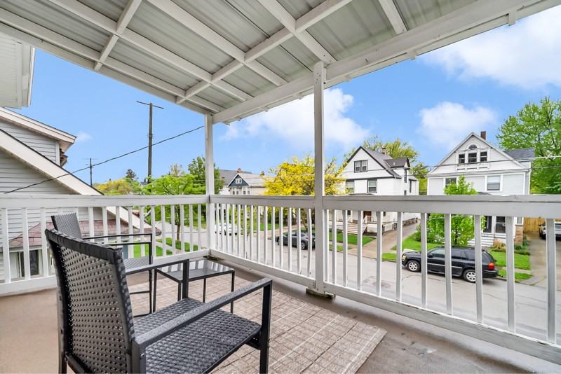 1559 Cordova Ave - Photo 7 of 25