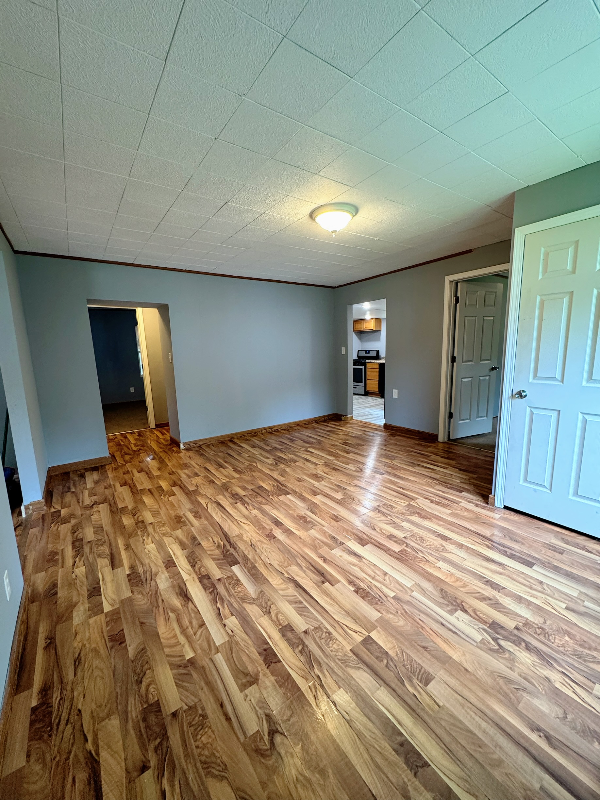 107 Olive St - Photo 3 of 17