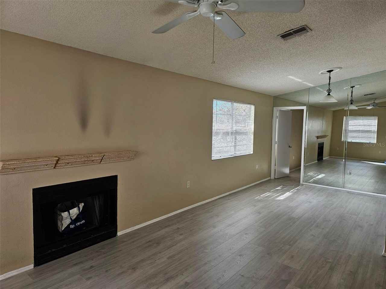 3851 59th Ave W #3851 - Photo 2 of 26