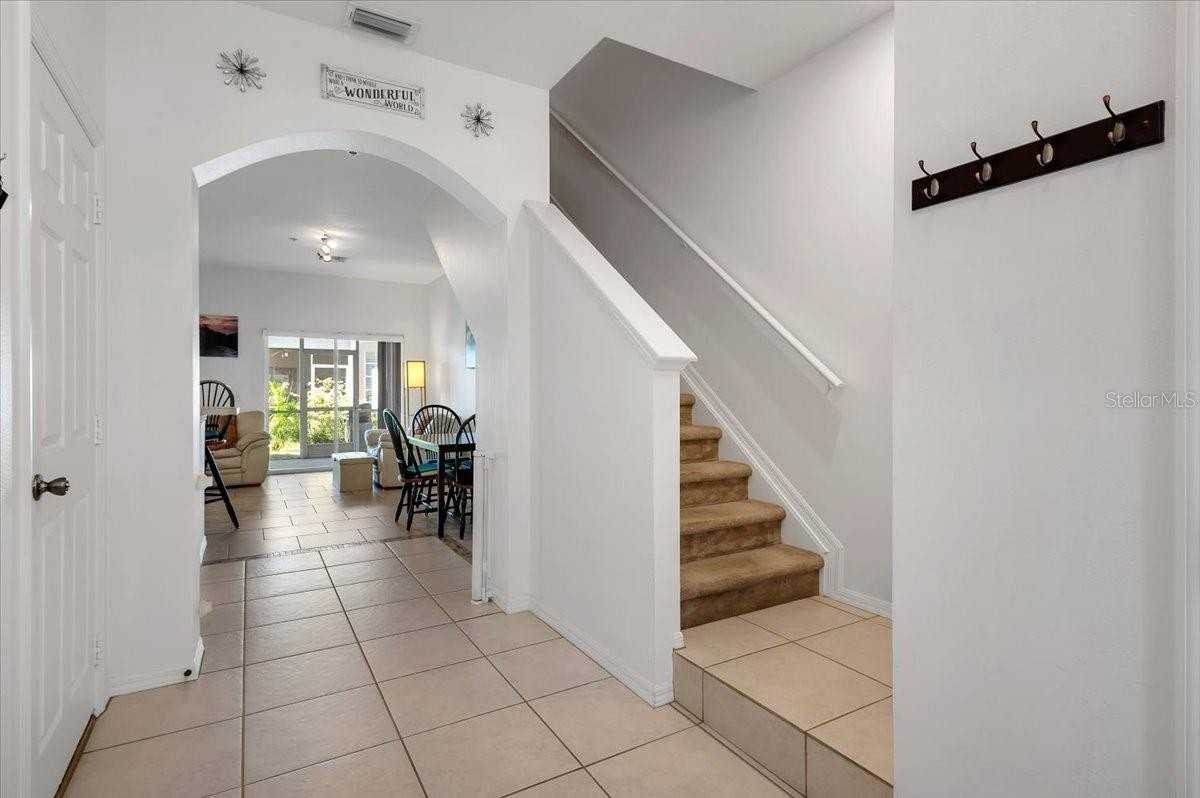 3806 Virga Blvd - Photo 5 of 46