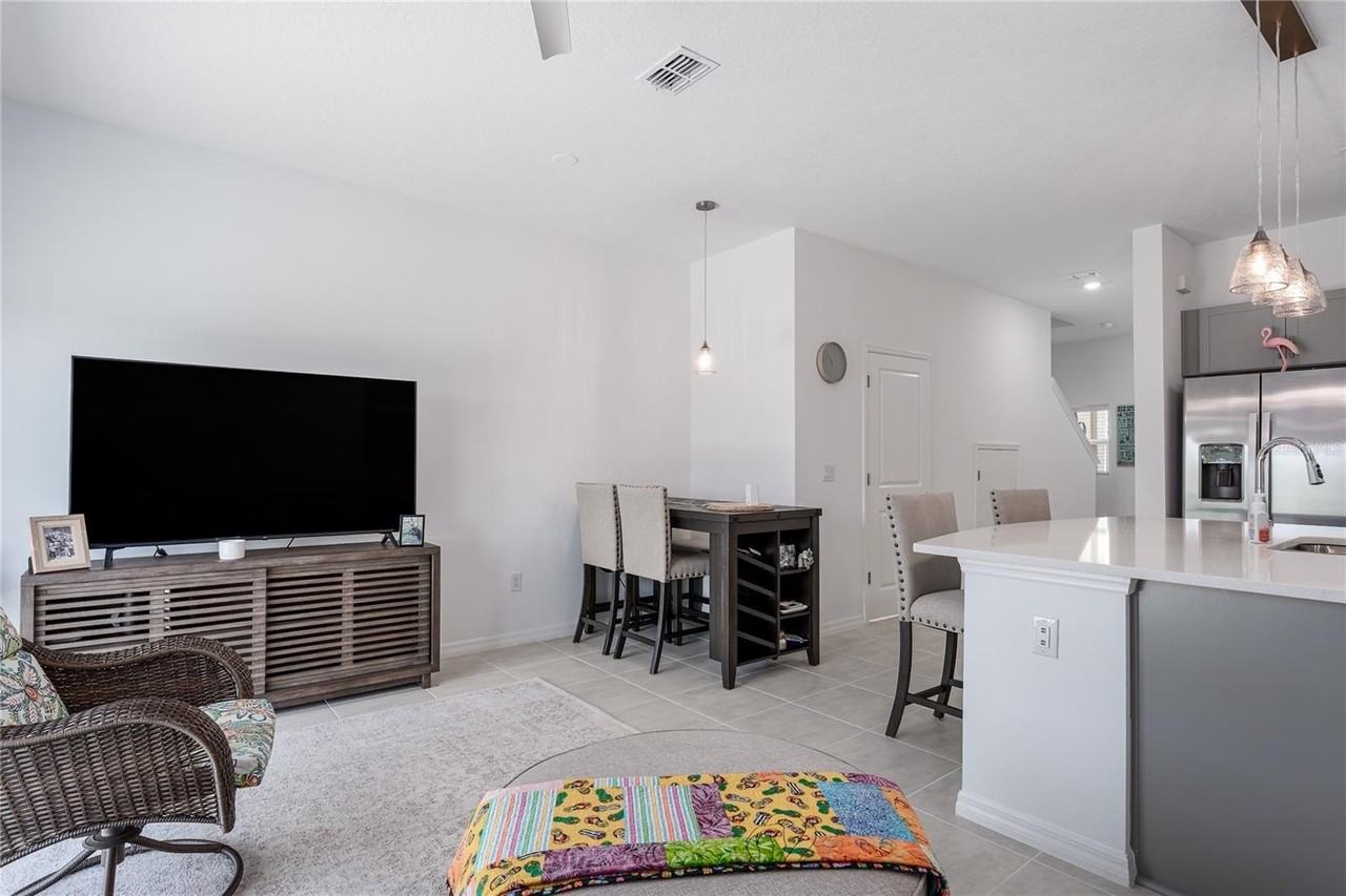 5953 Whetstone Ct - Photo 7 of 22