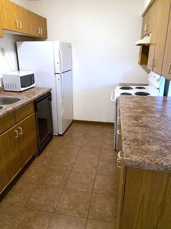 750 5th St S #202 - Photo 5 of 13