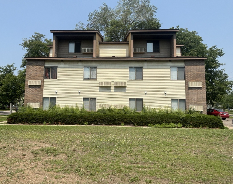 418 5th Ave S - Photo 4 of 4