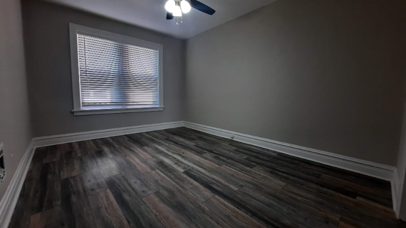 1003 Art Hill Pl #2N - Photo 7 of 10