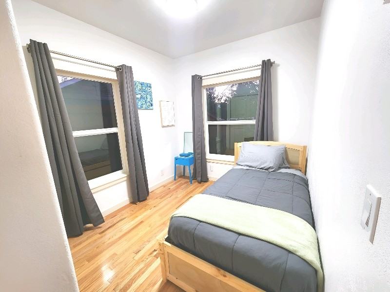 1565 Thomas Rd - Photo 6 of 11