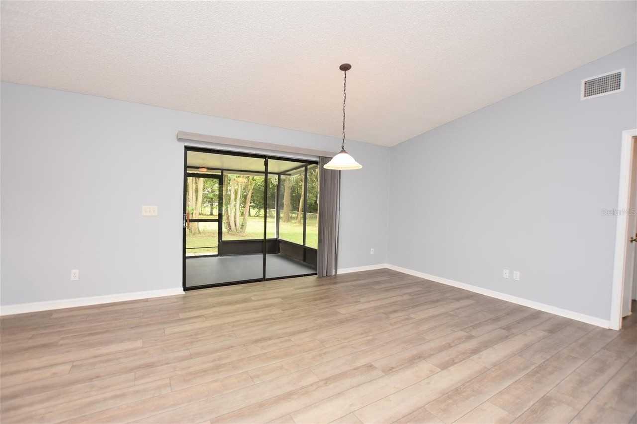 6305 Christina Groves Cir E - Photo 7 of 35