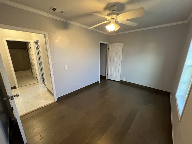 2709 Munster Blvd - Photo 6 of 12