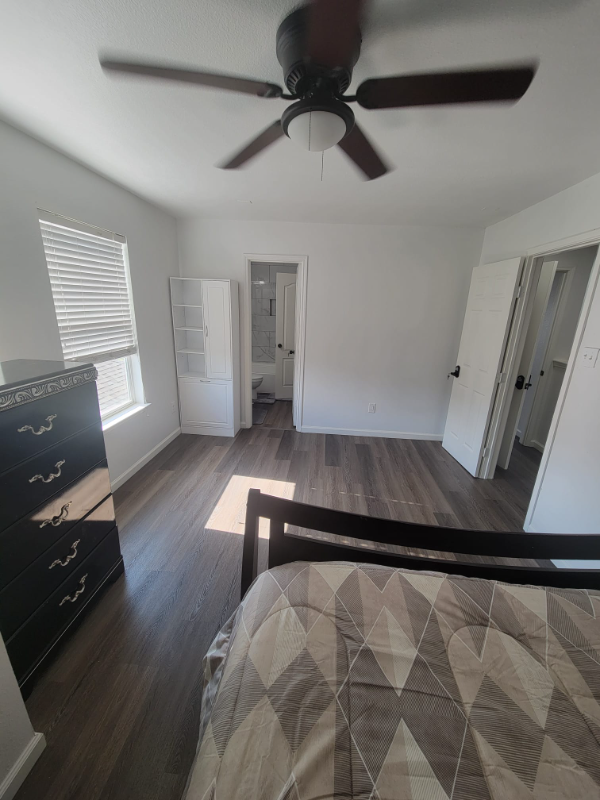 2028 Valley Forge Trl - Photo 2 of 13