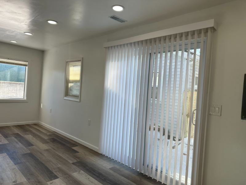 28530 Grayling Ave - Photo 5 of 12