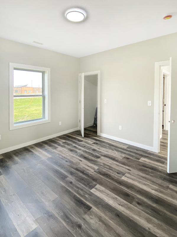 302 East Cleveland St - Photo 2 of 4