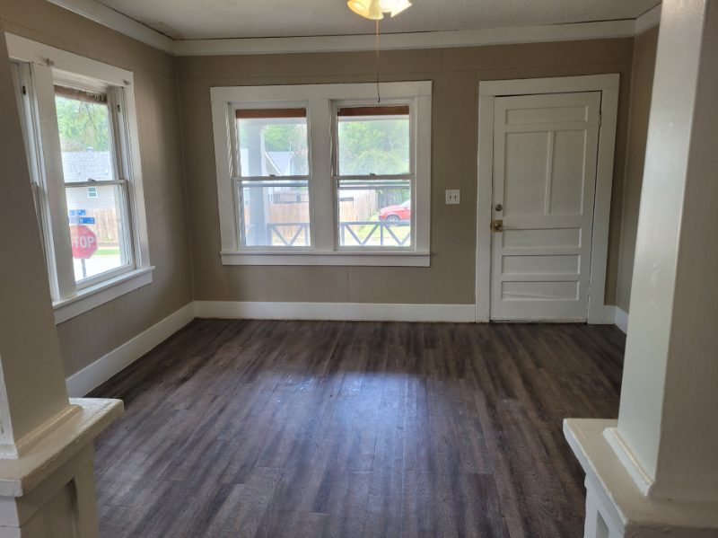 2200 Dodson Ave - Photo 3 of 17