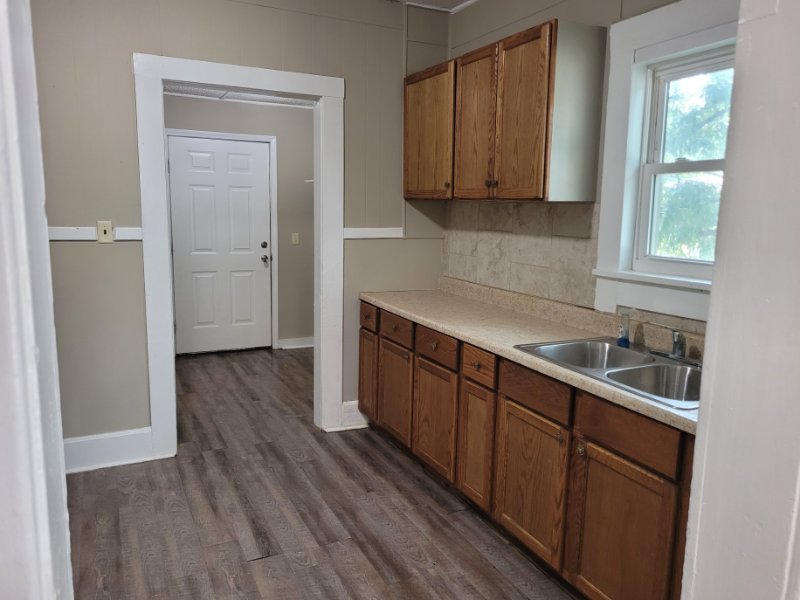 2200 Dodson Ave - Photo 6 of 17