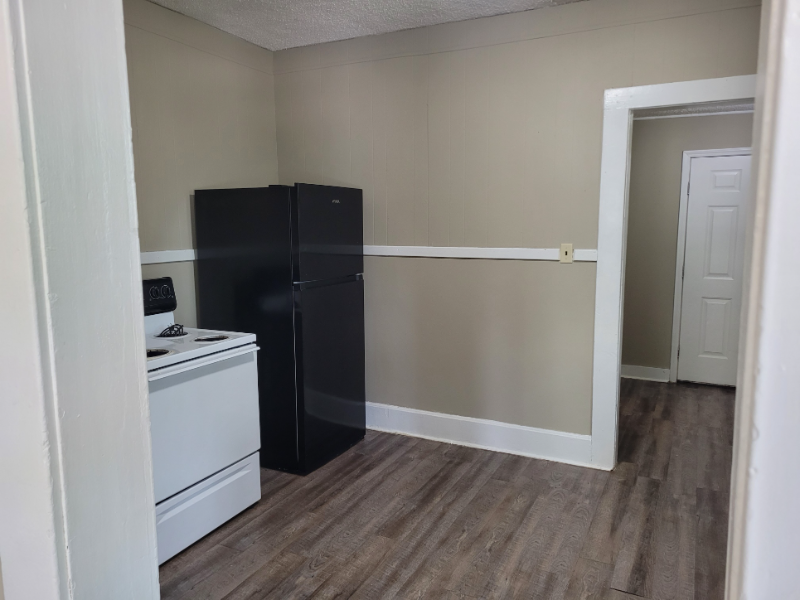 2200 Dodson Ave - Photo 7 of 17