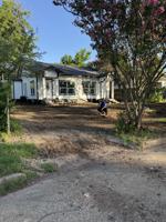 featured image of 1612 Live Oak Ave #B