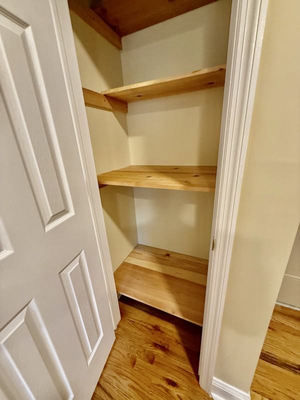 129 S Broadway - Photo 4 of 7