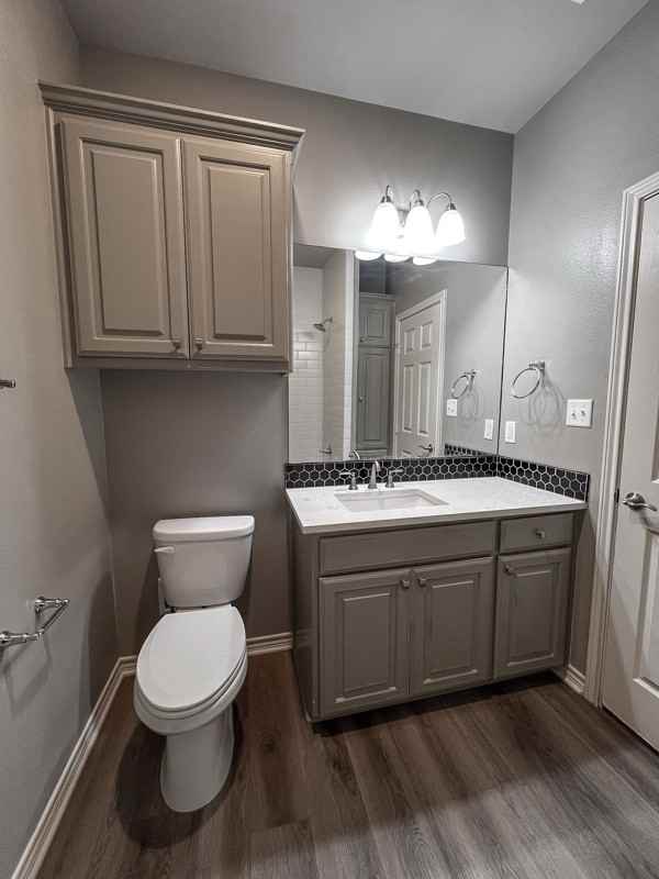 16104 Echo Glen Dr #16104 - Photo 4 of 18