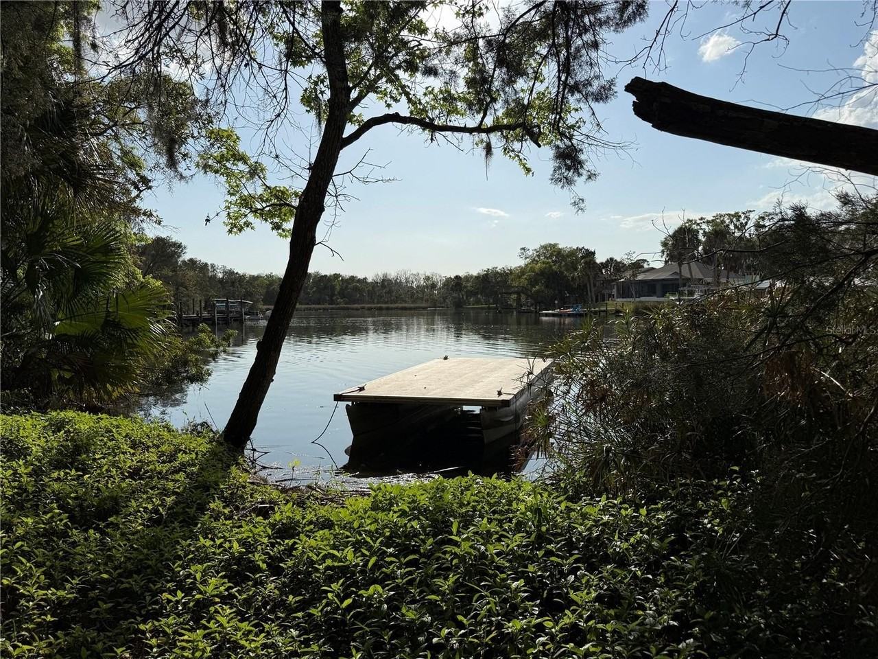 914 N Appalachian Ter - Photo 2 of 17