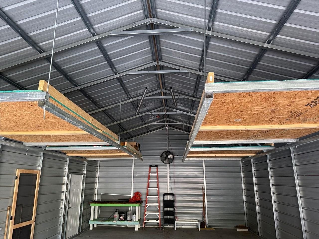 914 N Appalachian Ter - Photo 4 of 17