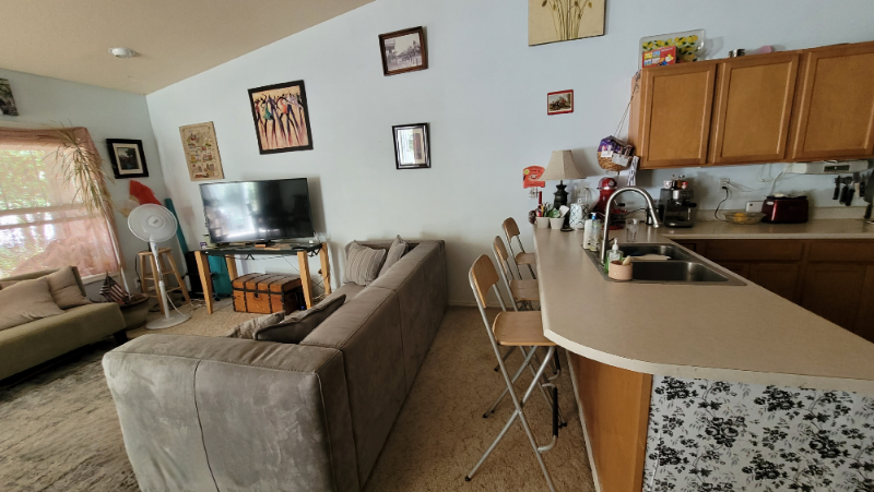 1021 Park Ave Apt B #B - Photo 5 of 13