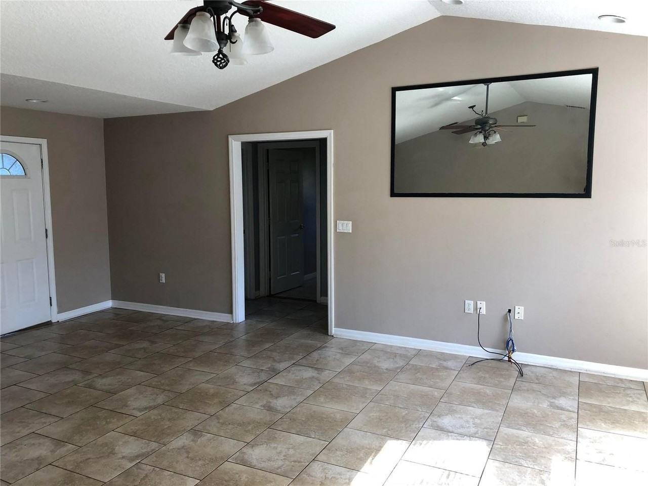 616 E 1st St - Photo 2 of 16