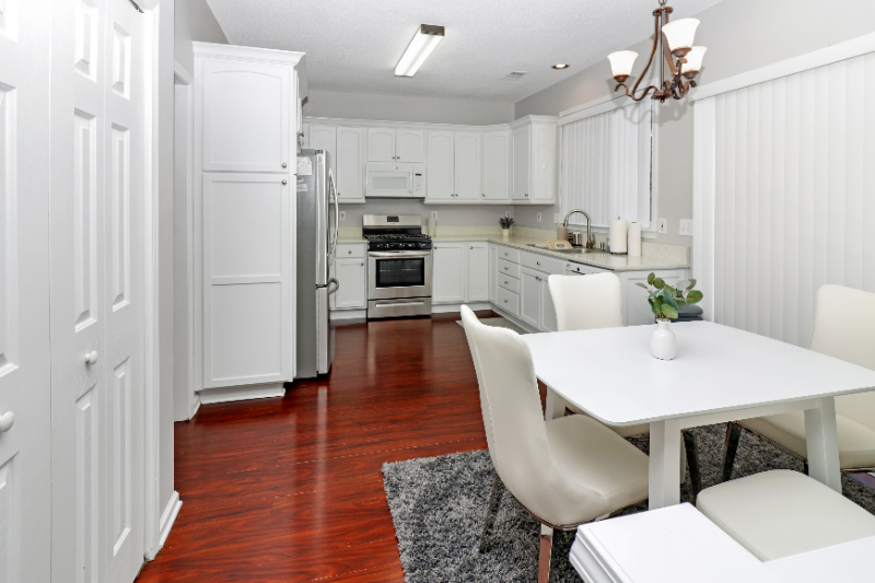 4030 Ridgefair Dr - Photo 4 of 46
