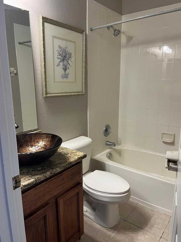 4523 Sunset Ln - Photo 3 of 21