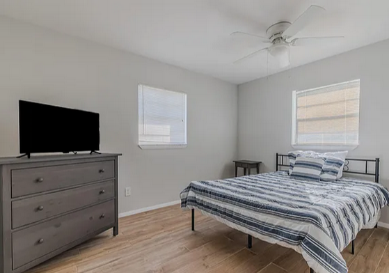 514 Brighton Ave #1 - Photo 4 of 4