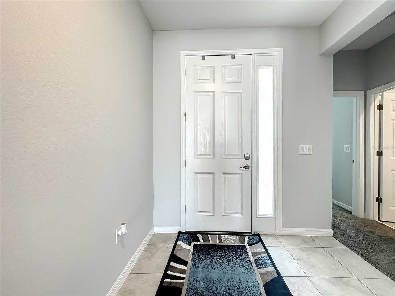 6378 Sw 77th Ave - Photo 5 of 24