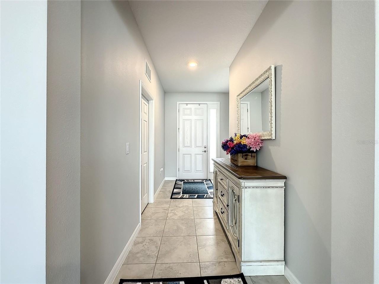 6378 Sw 77th Ave - Photo 6 of 24