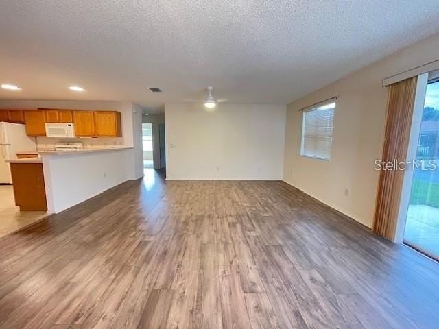 2744 Collington Dr - Photo 7 of 20