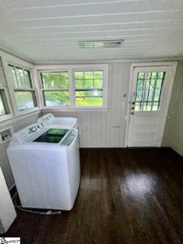 533 Farley Ave - Photo 6 of 10