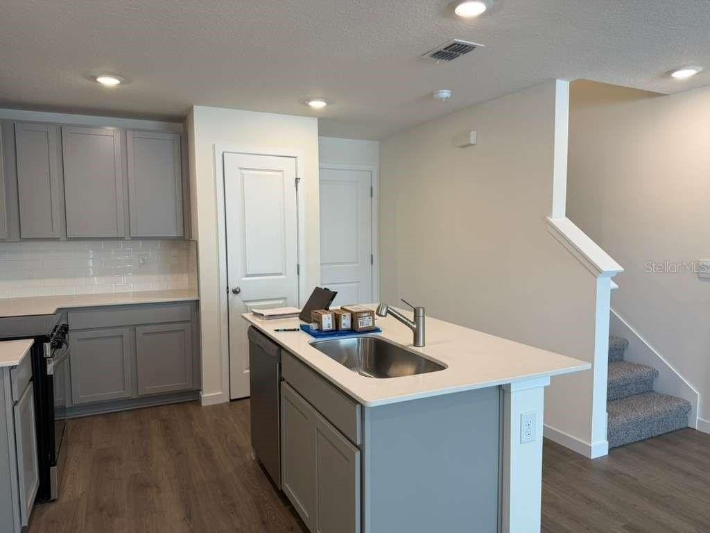 4383 Hazel St - Photo 5 of 21