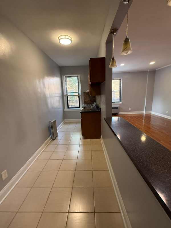 33 S Munn Ave #4F - Photo 6 of 15