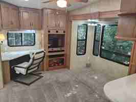 featured image of 379 Cr #G