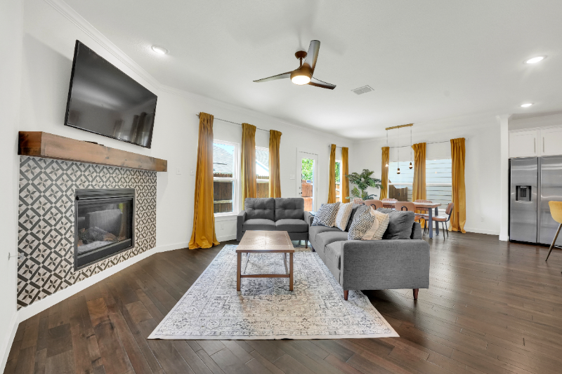 2113 Paxton Way - Photo 7 of 11