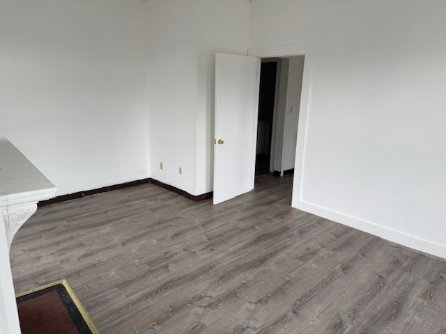 12 E Main St #4 - Photo 4 of 9