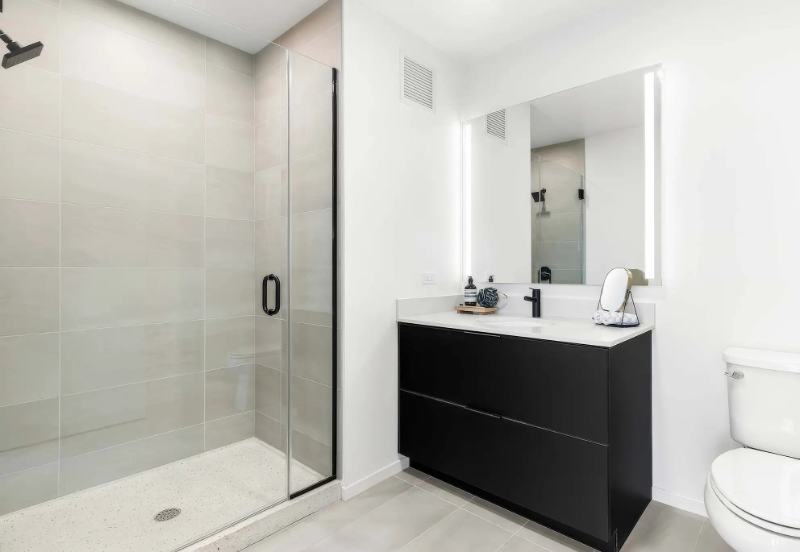 216 N Elizabeth St - Photo 7 of 16