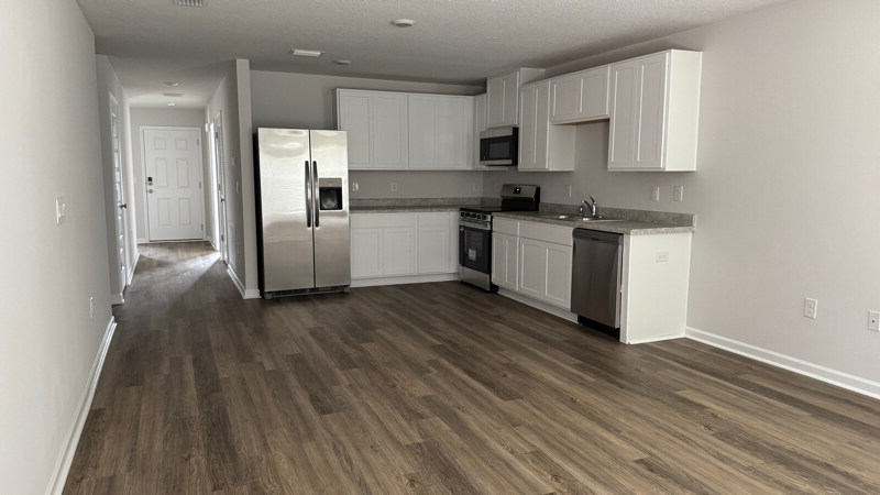 6317 Firefly Dr - Photo 7 of 20