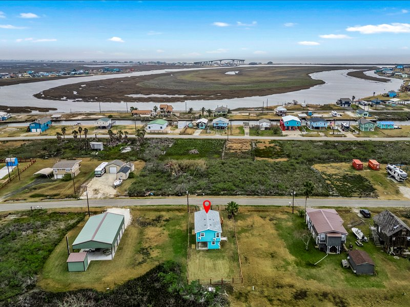 252 Flamingo St - Photo 2 of 19