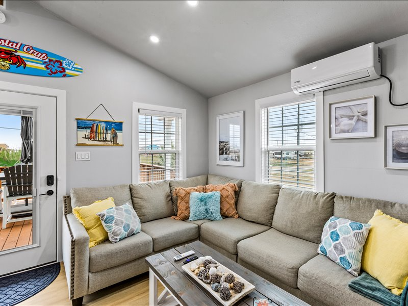 252 Flamingo St - Photo 7 of 19