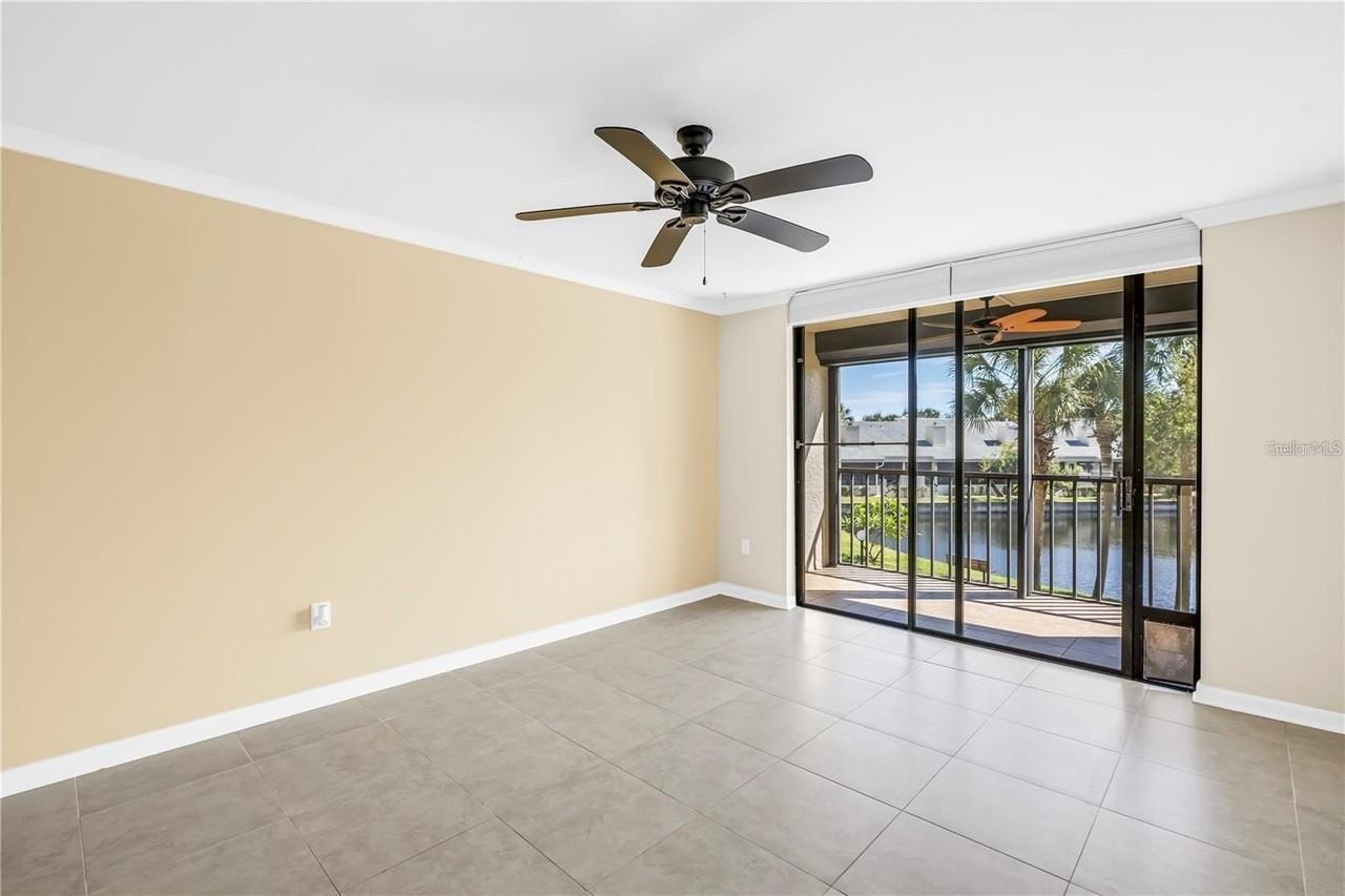 1320 Pasadena Ave S #203 - Photo 4 of 19