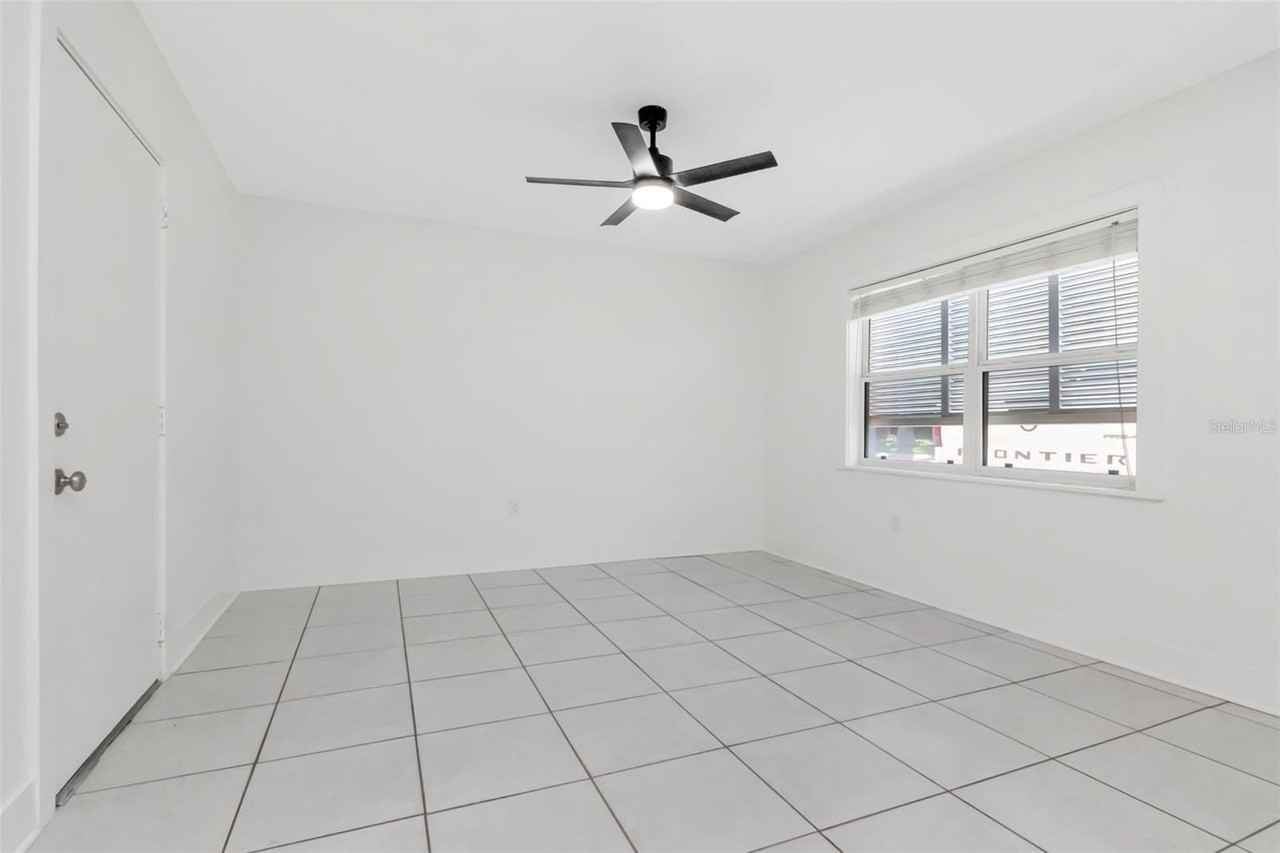 3514 Gulf Blvd #3 - Photo 5 of 20