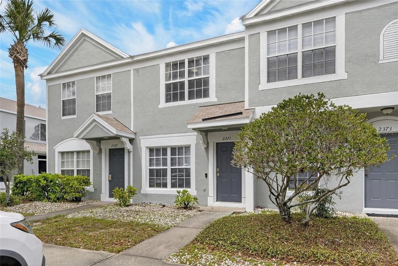 2371 Lake Woodberry Cir - Photo 2 of 47